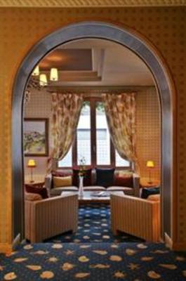 фото отеля Tiara Miramar Beach Hotel Cannes