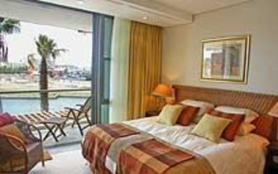 фото отеля Waterfront Apartments Cape Town