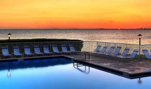 фото отеля Sailport Waterfront Suites