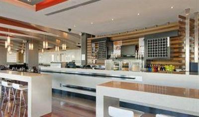 фото отеля Crown Promenade Perth