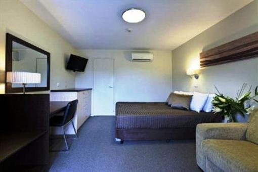 фото отеля BEST WESTERN Tall Trees Motel