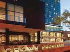 фото отеля Crown Promenade Hotel