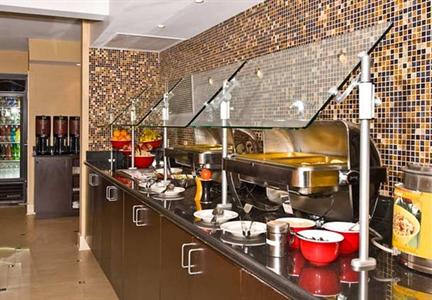фото отеля Residence Inn Raleigh