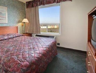 фото отеля Super 8 Motel Grande Prairie