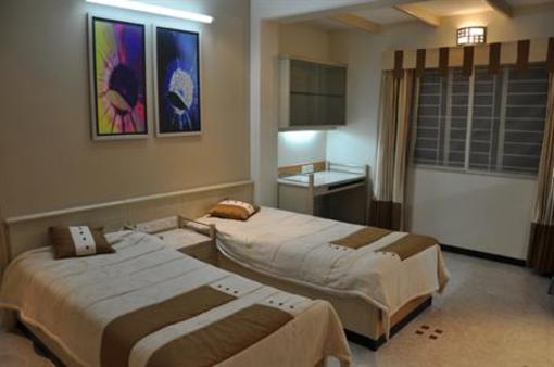 фото отеля Princess Square Service Apartments