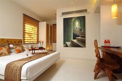 фото отеля Le Sutra - The Indian Art Hotel
