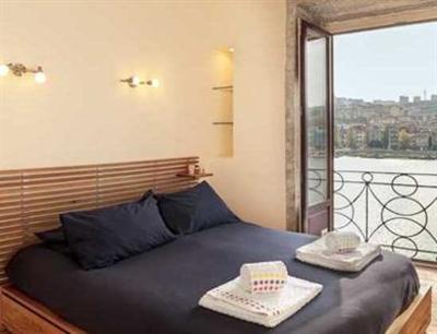 фото отеля Riverside Apartments Porto