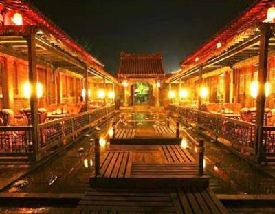 фото отеля Tai'erzhuang Gucheng Wanfu Hotel