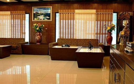 фото отеля Hotel Drive Inn Dhanaulti