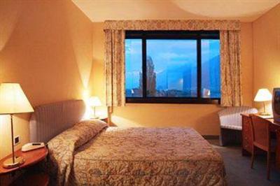 фото отеля Hostellerie Du Cheval Blanc Aosta