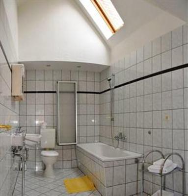 фото отеля Hotel Am Park Merseburg