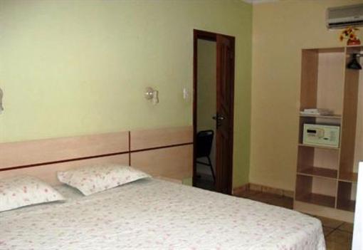 фото отеля Amazonia Boulevard Apart Hotel Santarem (Brazil)