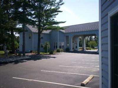 фото отеля Fairview Beachfront Inn & Waterpark