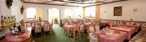 фото отеля Kinderhotel Laderhof