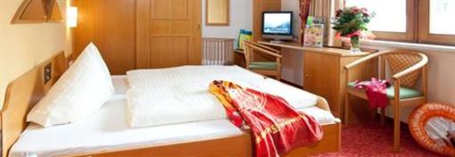 фото отеля Kinderhotel Laderhof