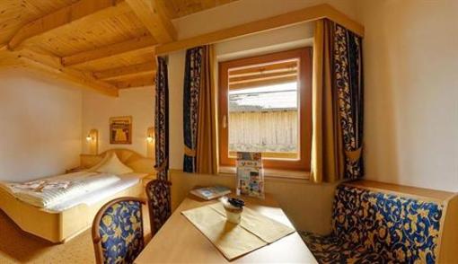 фото отеля Kinderhotel Laderhof