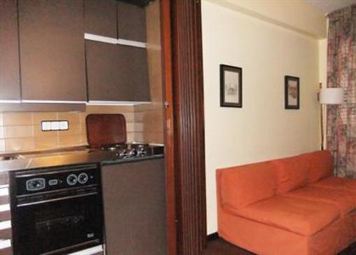 фото отеля Aparthotel Augusta Barcelona