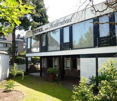 фото отеля Hotel Am Hallenbad Garni Ratingen