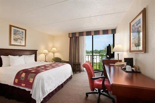 фото отеля BEST WESTERN New Englander