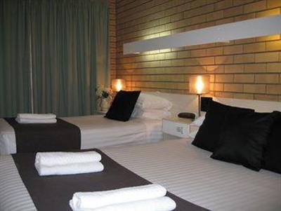 фото отеля Golden Harvest Motor Inn