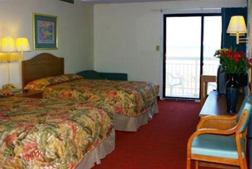 фото отеля By The Sea Motel North Myrtle Beach