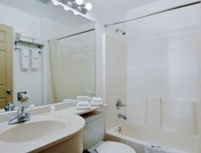 фото отеля Microtel Inn & Suites Anchorage Area -Eagle River