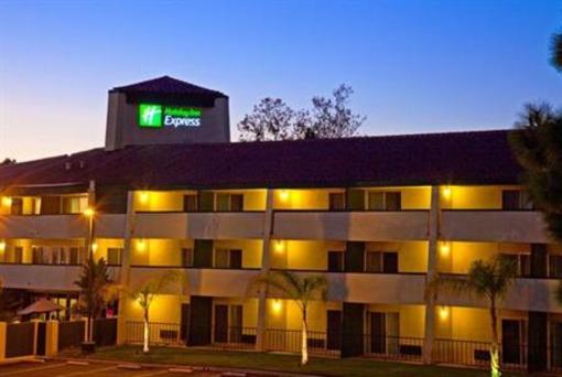 фото отеля Holiday Inn Express Camarillo