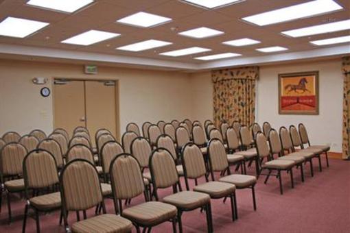 фото отеля Holiday Inn Express Hotel & Suites Algonquin