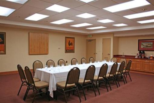 фото отеля Holiday Inn Express Hotel & Suites Algonquin