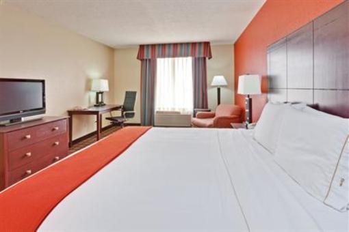 фото отеля Holiday Inn Express Hotel & Suites Algonquin