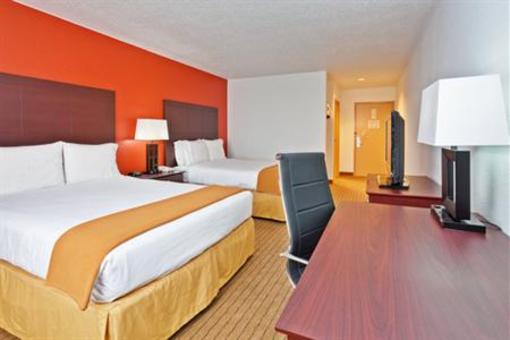 фото отеля Holiday Inn Express Hotel & Suites Algonquin