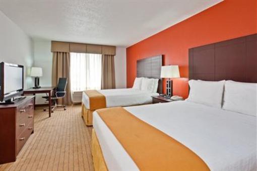 фото отеля Holiday Inn Express Hotel & Suites Algonquin