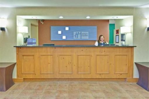 фото отеля Holiday Inn Express Hotel & Suites Algonquin
