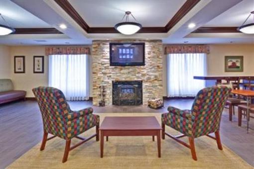 фото отеля Holiday Inn Express Hotel & Suites Algonquin