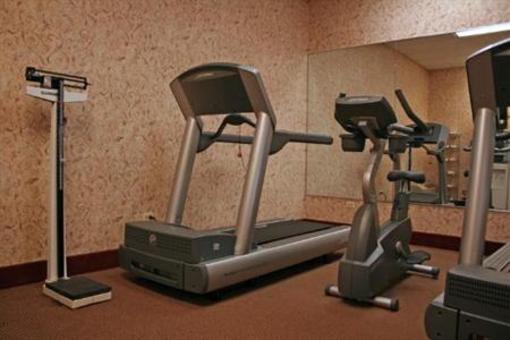 фото отеля Holiday Inn Express Hotel & Suites Algonquin