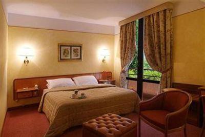 фото отеля Relais Santa Chiara Hotel