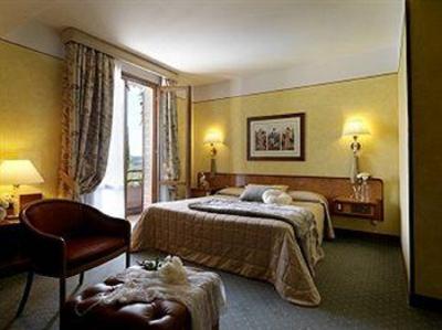 фото отеля Relais Santa Chiara Hotel