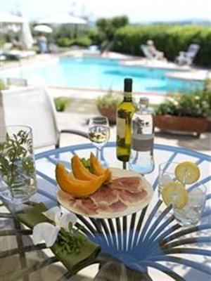 фото отеля Relais Santa Chiara Hotel