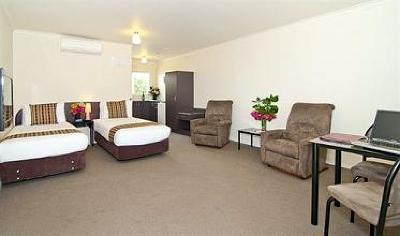 фото отеля BEST WESTERN BKs Pioneer Motor Lodge