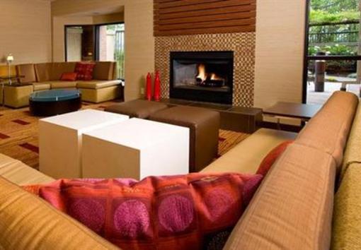 фото отеля Courtyard by Marriott Portland Southeast