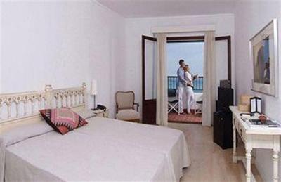 фото отеля Hotel Hoposa Niu Pollenca