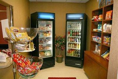 фото отеля Hampton Inn & Suites Red Bluff