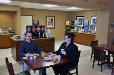 фото отеля Hampton Inn & Suites Red Bluff