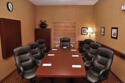 фото отеля Hampton Inn & Suites Red Bluff