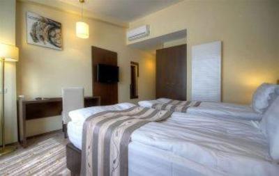 фото отеля Hotel Golden Time