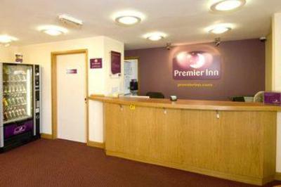 фото отеля Premier Inn Business Park Gloucester