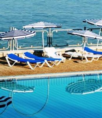 фото отеля Hotel Foncillon Royan