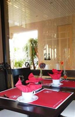 фото отеля Hotel Foncillon Royan