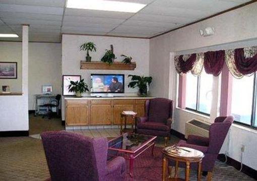 фото отеля Econo Lodge Inn & Suites Newton