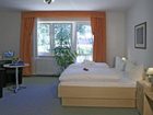 фото отеля Strandhotel Plau am See